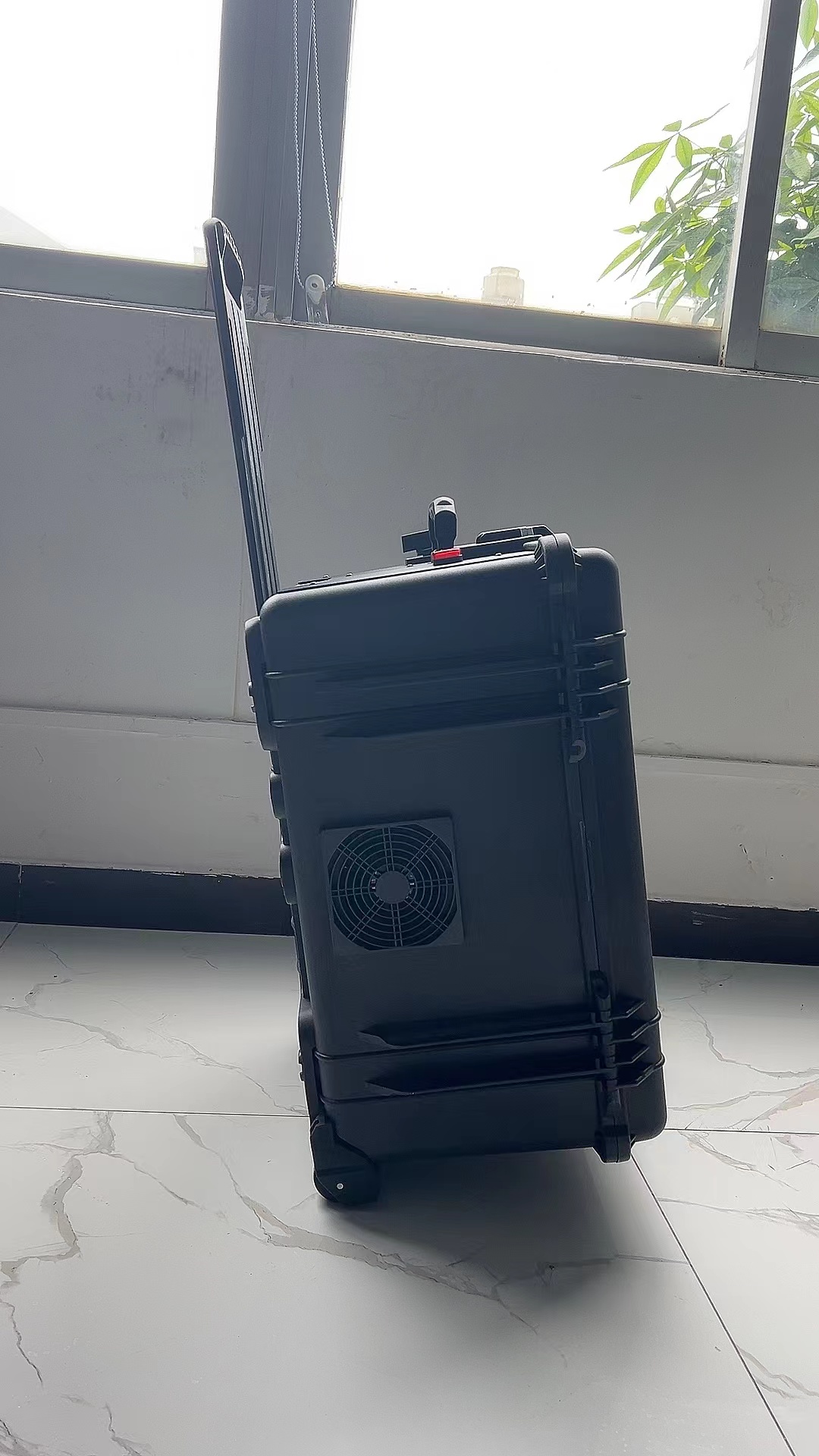 安泽手拉箱型移动通信干扰器